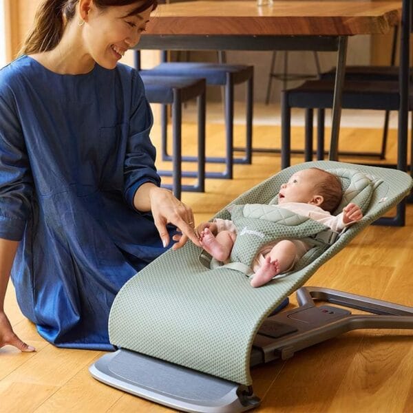 Ergobaby Evolve Bouncer Mesh Sage Green - Image 4