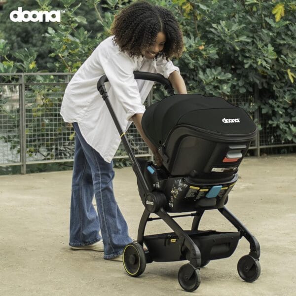 Doona X Infant Car Seat Nitro Black - Image 6