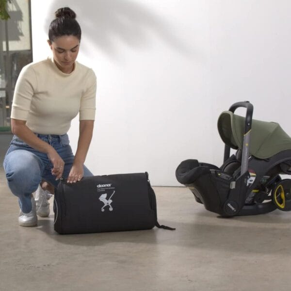 Doona Padded Travel Bag - Image 3